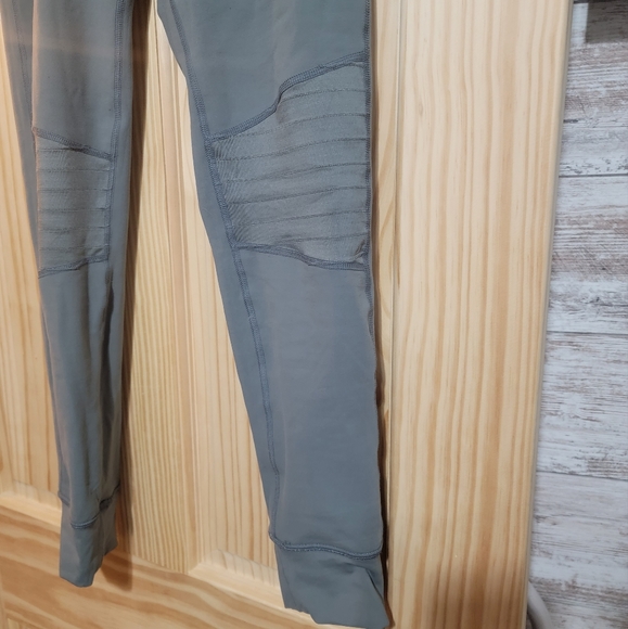 Born Primitive Moto Joggers - Picture 2 of 3